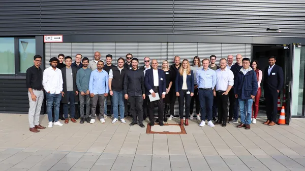 Erfolgsprojekt: Das Team von „5GoIng“ bei der Abschlussveranstaltung (Foto: THI). Gruppenbild der Abschlussveranstaltung Testfeld